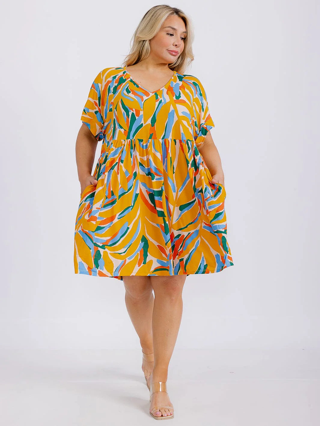 PLUS SIZE MINI DRESS