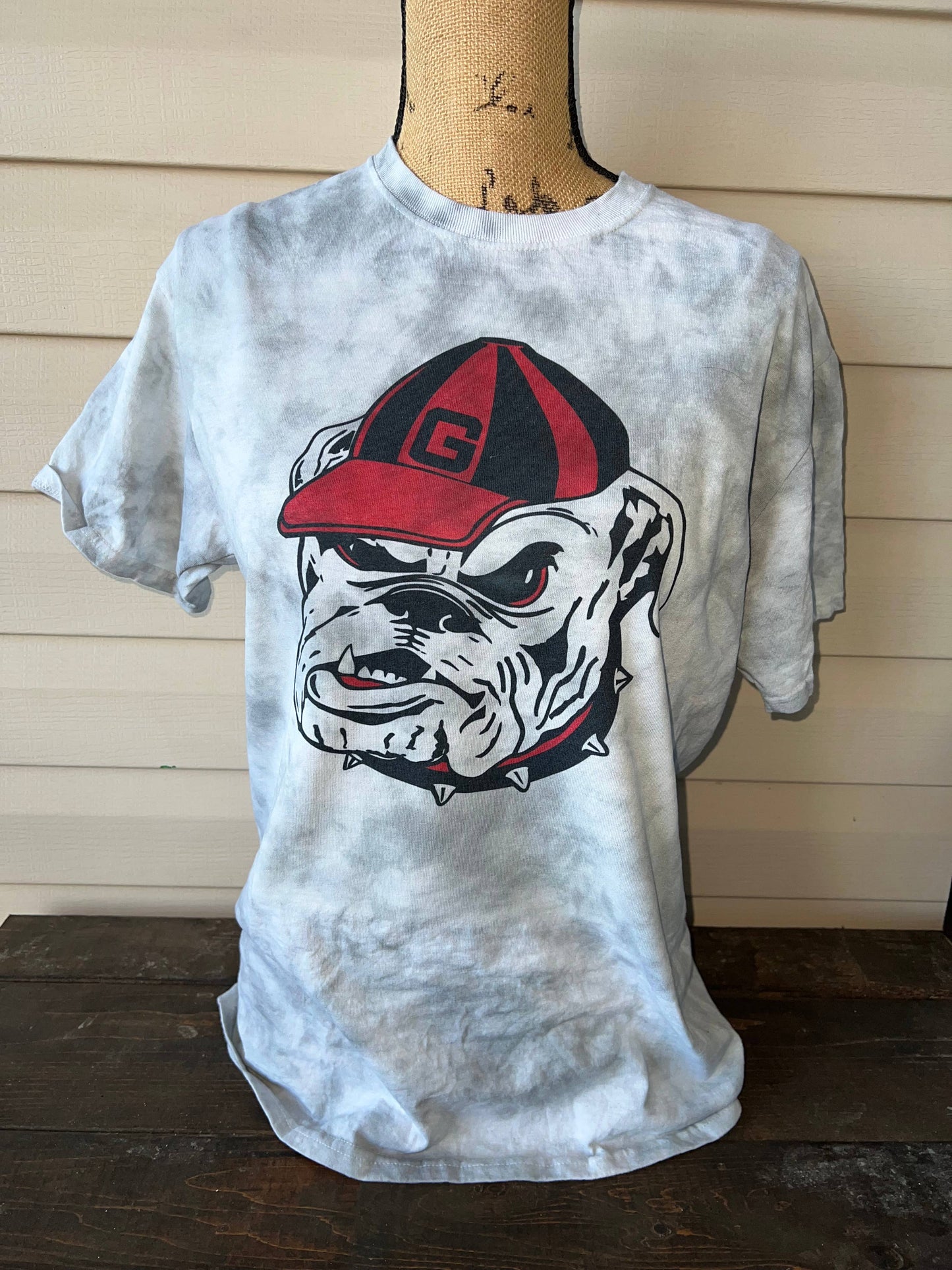 Retro Bulldog Dyed Tee
